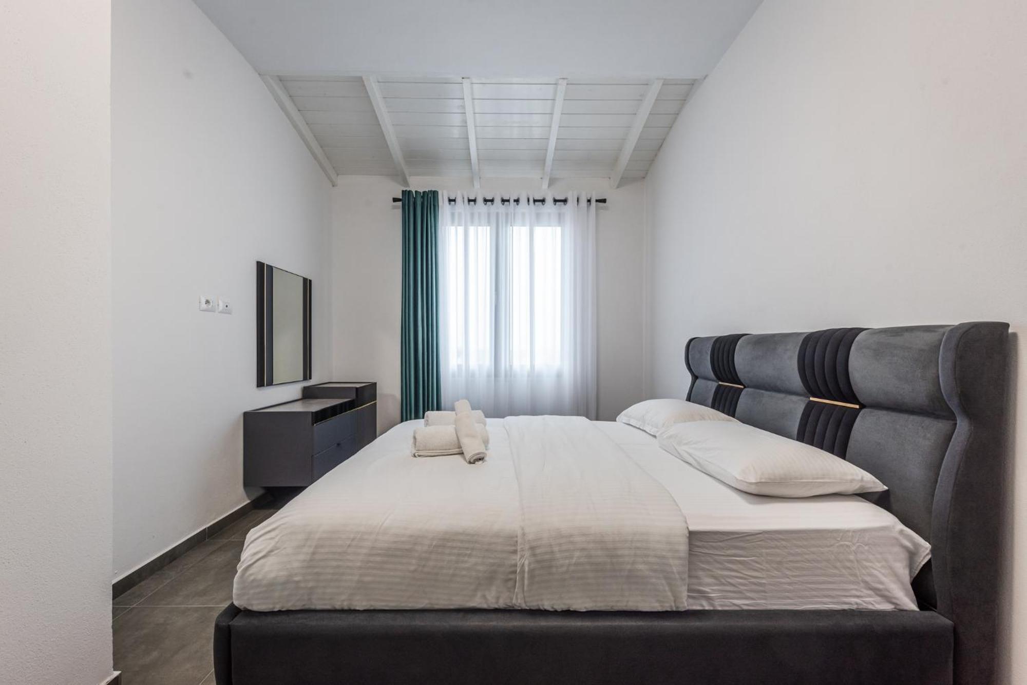 Royal Hill Apartments By Ps Durrës Exteriér fotografie